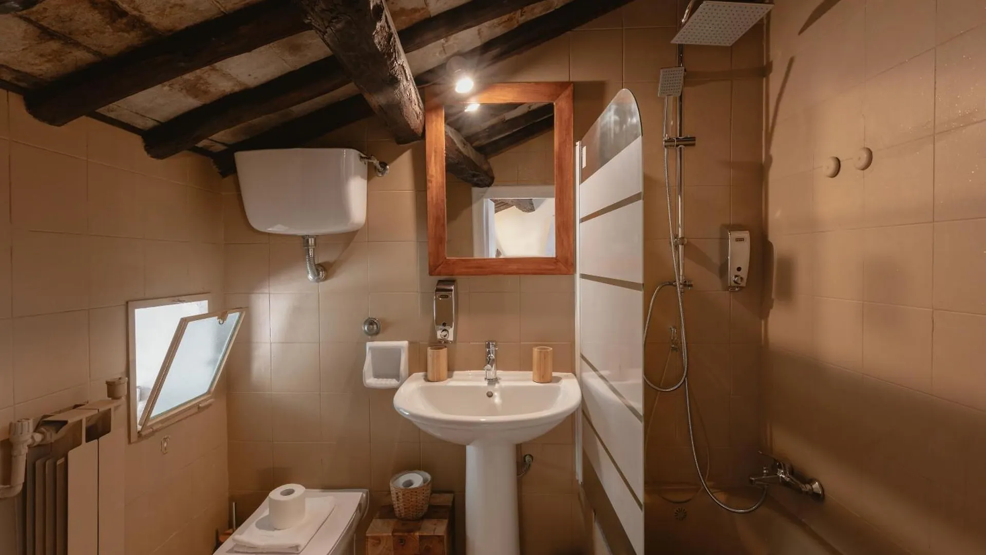 Piazza Navona Historic Luxury Apartment Rome